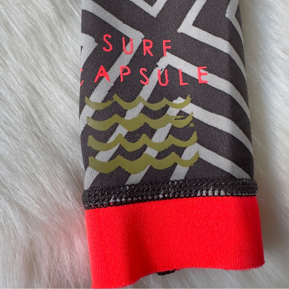 Billabong Surf Capsule - Picture 7 of 15